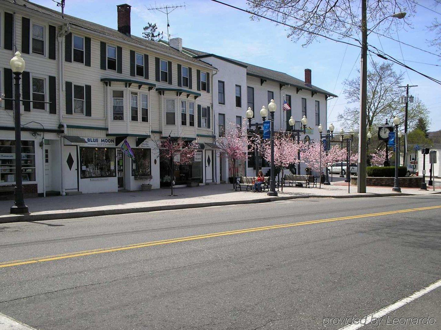 Hilton Garden Inn Danbury Exterior foto